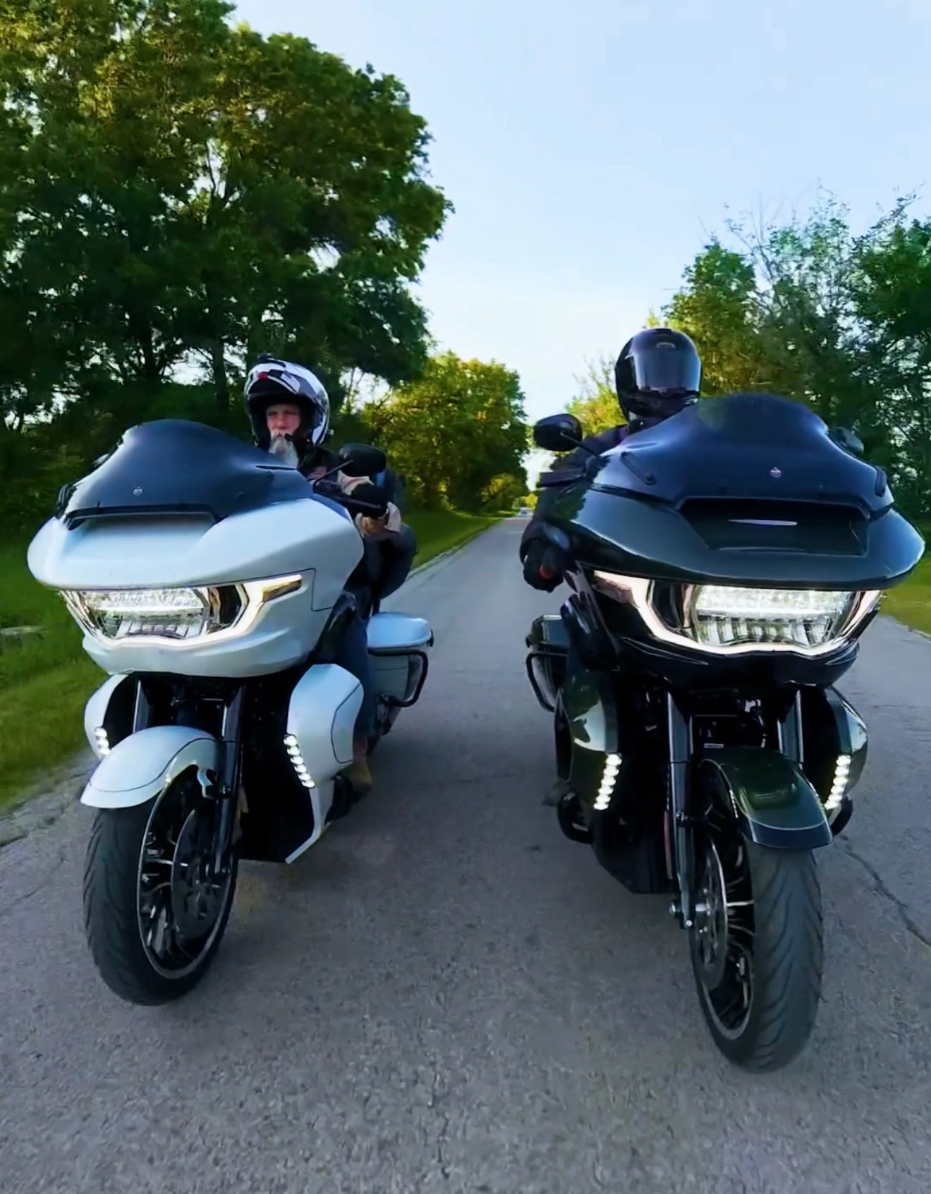 2LaneLife riders